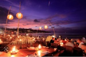 ROMANTIC DINNER JIMBARAN BEACH